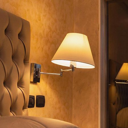 Hotel Donna Crescenza โลโกโรตอนโด ภายนอก รูปภาพ
